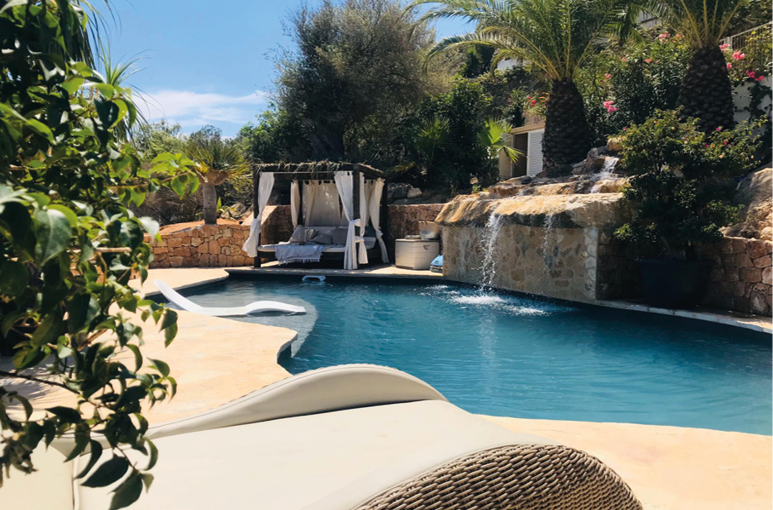 Prachtige, luxe mediterrane villa met geweldig zeezicht